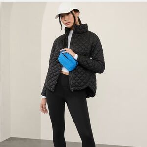 NWT Whisper featherless parka Athleta water resistant